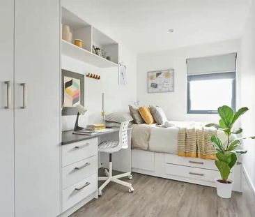 8-Bed Cluster En-Suite - Classic - Photo 2