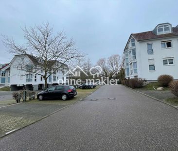 Frisch sanierte 2-Zi Whg mit Erstbezug-EBK & Carport - Photo 1