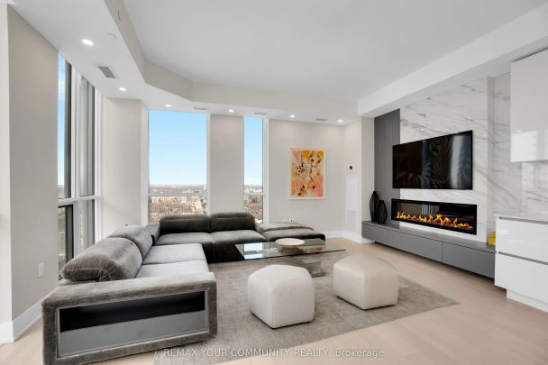 1 Yorkville Avenue #5405 - Photo 1