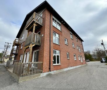 Penetanguishene: Newly Renovated 1 Bedroom Units Available, Tessier... - Photo 1