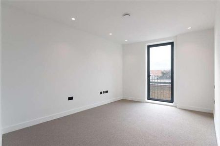 Cannon Hill Lane, London, SW20 - Photo 4