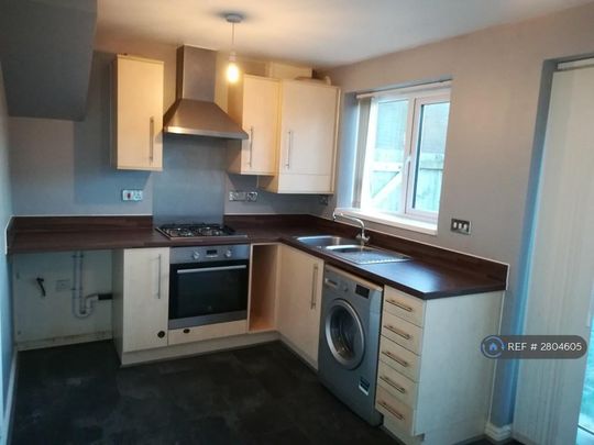 2 bedroom semi-detached house to rent - Photo 1