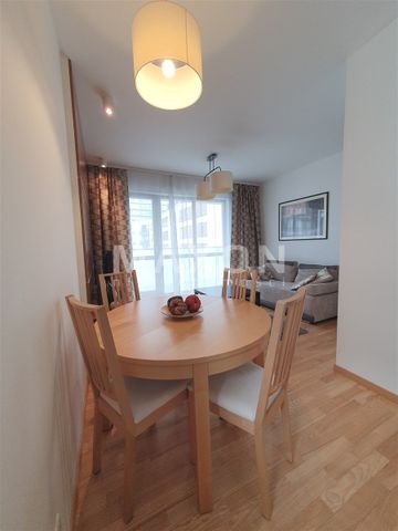 Nowoczesne przy stacji metra Rondo Daszyńskiego. - Photo 3