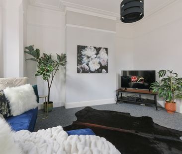 4 Bed Semi-Detached House, Bridge Grove, NG2 - Photo 4