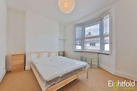 Edinburgh Road, Brighton, BN2 - Photo 3