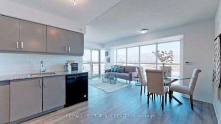 30 Meadowglen Place #2405 - Photo 3