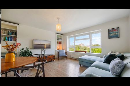 2 Bed Flat, Queensbridge Court, E2 - Photo 4