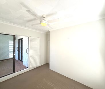 2 bedroom unit in a beachside locale - Photo 3