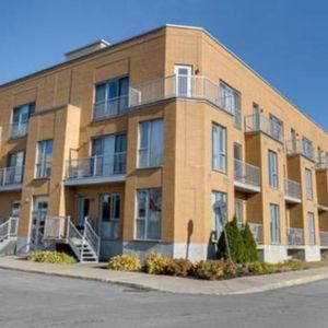 Condo à louer - Photo 2