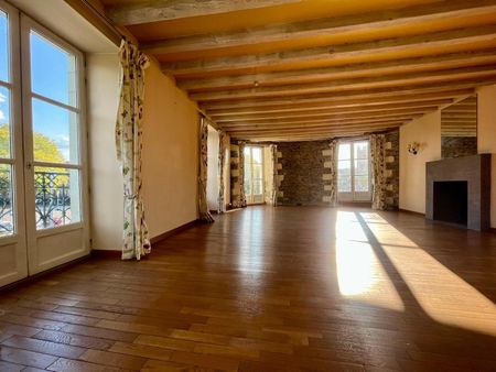 Location Appartement 4 pièces 128m² NANTES 44000 - Photo 3