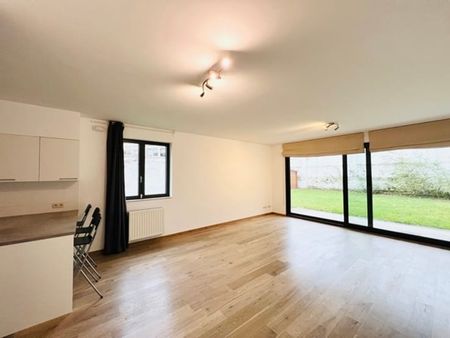 Appartement te huur - Foto 2