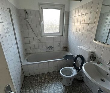 Gut geschnittene 3-Zimmererdgeschosswohnung zu vermieten - Photo 6