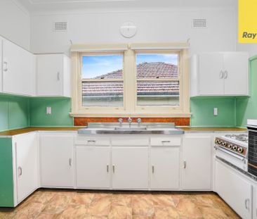 Perfectly located!!!! - Photo 3