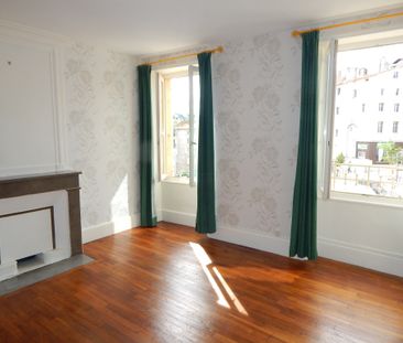 Location Appartement 3 pièces 95m² ANNONAY 07100 - Photo 2