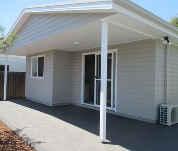 CENTRALLY LOCATED TWO BEDROOM HOME - Photo 5