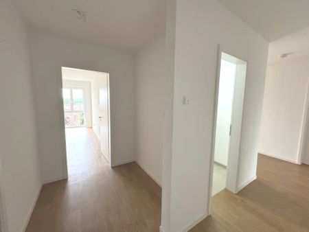 Großzügige 3 Zimmer Wohnung mit top Anbindung! - Photo 4