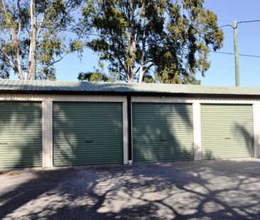 SPACIOUS SPLIT LEVEL UNIT - Photo 6