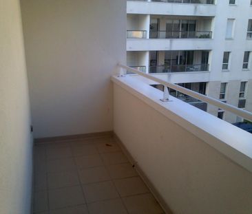 Location Appartement 2 pièces 38m² NANTES 44000 - Photo 2