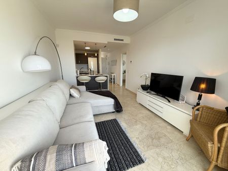 Penthouse in Manilva - Photo 2