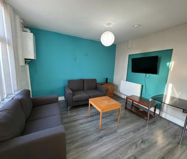 Grosvenor Road, Liverpool - Photo 2