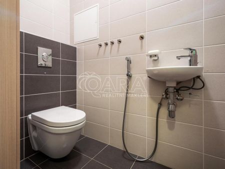 Pronájem bytu 3+kk 67 m2 - Photo 2