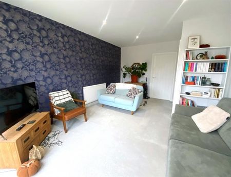2 Bedroom Terraced To Let - Photo 5