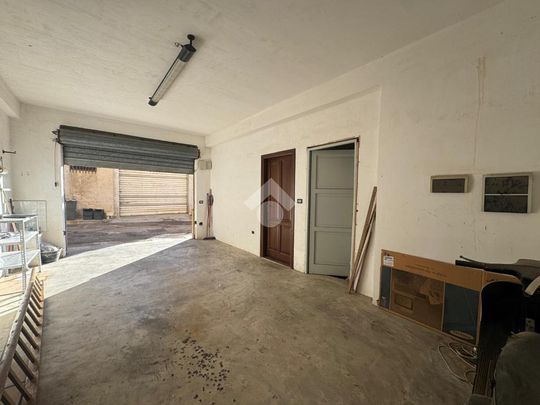 Palazzina in affitto - Photo 1