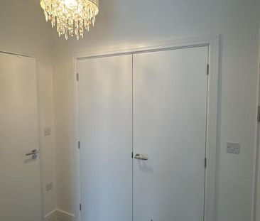 1 bedroom penthouse to rent - Photo 6