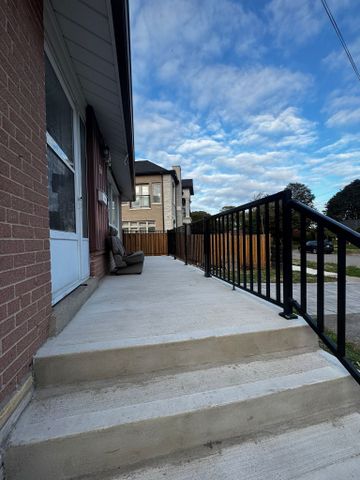 For Lease - 66 Peace Drive Unit# Main Floor, Toronto, Ontario - Photo 4