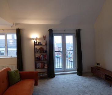 2 bed apartment to rent in Chillingham Road, Newcastle Upon Tyne - Photo 4