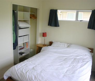 258 Cockayne Road, Ngaio - Photo 5