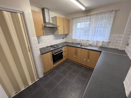 Samuel Crescent, Gendros, Swansea, SA5 8DN - Photo 4