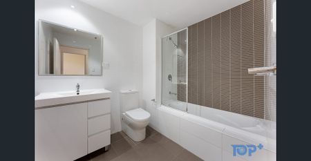 3 bedroom in Mascot - Photo 5