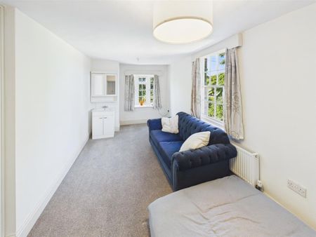 5 BED House To rent - Photo 5