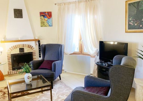 Villa for rent with 3 bedrooms and pool in Calpe for the winter season.