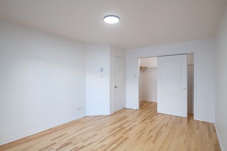 2511 Boul. De Maisonneuve E., H2K 2G3, H2K 2G3, Montréal - Photo 5