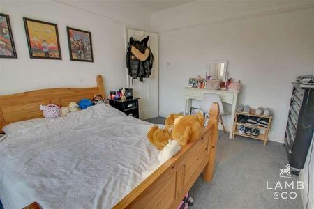 Astley Road, Clacton-on-sea, CO15 - Photo 5