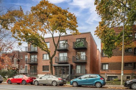 3195 Van Horne Avenue, Montréal, QC - Photo 3