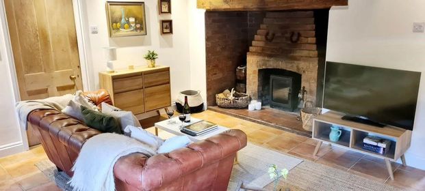 1 bedroom cottage to rent - Photo 1