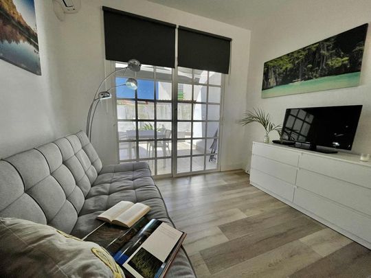 Sonnenland, Canary Islands 35100 - Photo 1