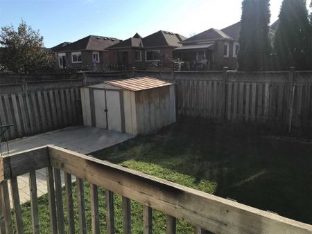 For Lease - 110 Springview Drive, Brampton, Ontario - Photo 4