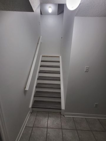 For Lease - 123 Letty Avenue, Brampton, Ontario - Photo 4