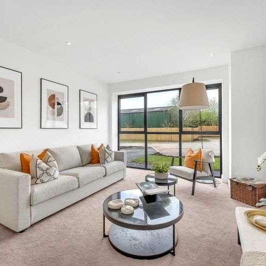 Warrington Road, Bold Heath, WA8 - Photo 1