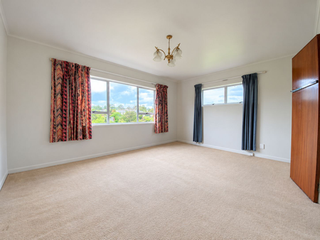 3 Bedrooms on Margan Ave - Photo 4