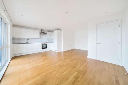 Slough, Berkshire, SL1 - Photo 2