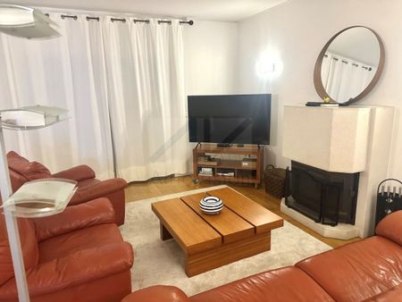 2 bedroom luxury Semidetached House for rent in Quinta da Bicuda (Cascais), Cascais, Lisbon - Photo 3