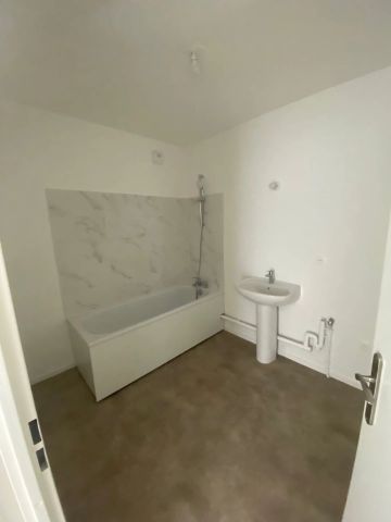 VILLIERS SUR MARNE - 3 PIECES NEUF - BALCON + PARKING - Photo 4