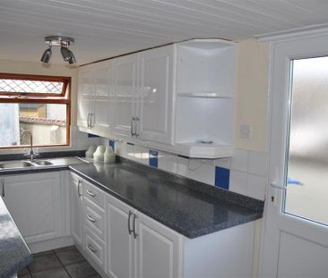 2 bedroom semi-detached house to rent - Photo 1