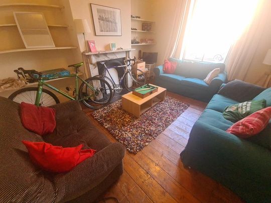 4 bedroom house to rent - Photo 1