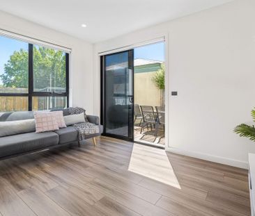 MODERN TOWNHOUSE CLOSE TO AMENITIES - Photo 1